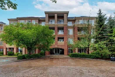 END UNIT SPRUCE CLIFF CONDO WITH LAUNDRY & PARKING FOR SALE Image# 1