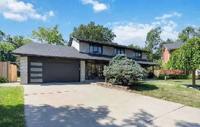 Spacious Family Stylish Rental in Desirable West End Toronto! Image# 1