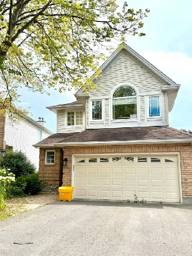 Double Garage House  For Rent | All Utilities Included! Image# 10