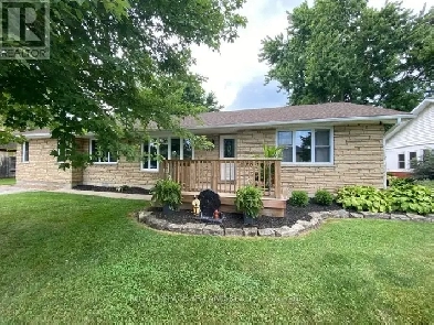 3 BEDROOM 2 BATH Image# 1