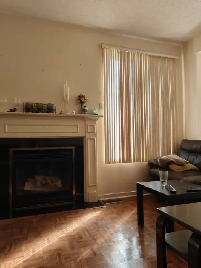 SHARING ROOM AVAILABLE FOR ONE STUDENT Image# 1