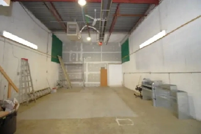 Warehouse/Industrial Space near Yonge & Steele Image# 4