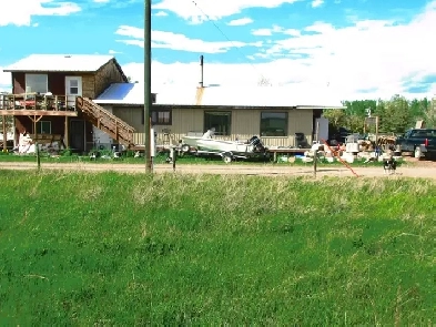 room for rent on my acreage Image# 1