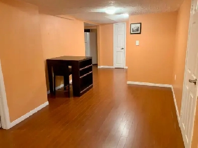2 Bedroom Basement Apartment in Vaughan - Cozy, Spacious, Bright Image# 5