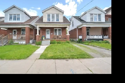Lovely 3 Bedroom Apartment in Central Hamilton near Gage Park Image# 1