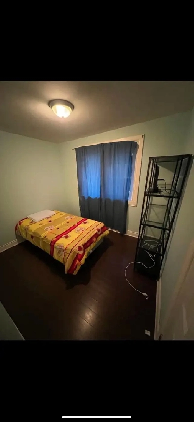 1 bedroom on second floor Image# 5