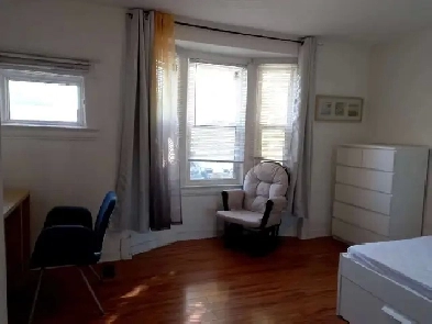 Bloor Ossington Room for Rent Image# 3