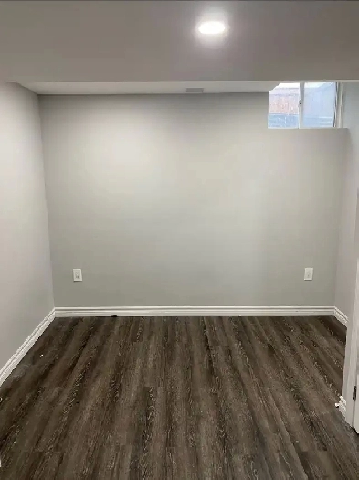Private room for rent for 2 boys or girls near Sheridan college Image# 2