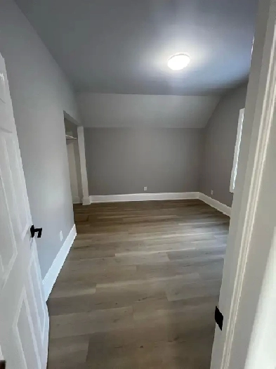 Sharing rooms available Image# 1