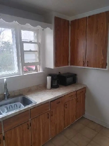 ottawa west room for rent Image# 7