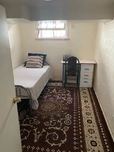Room for rent Image# 3
