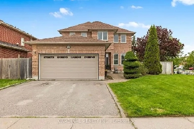 Luxury  4 BR Home with Double attached Garage On a Corner Lot! Image# 1