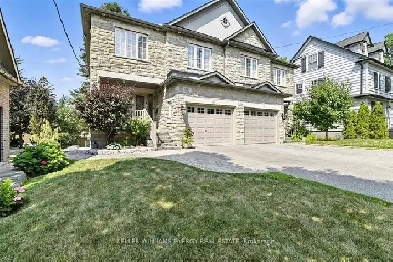 Beautifully Upgraded 3 Bed 4 Bath Semi Detached Home for Sale! Image# 1