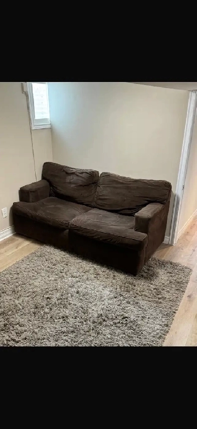 Scarborough warden and Lawrenc rooms for rent Image# 1