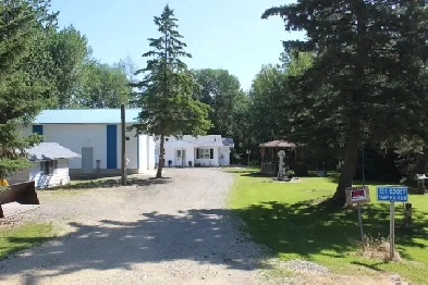 Lake Front home for sale Image# 1