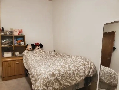 3 min walk from north york center station Image# 1