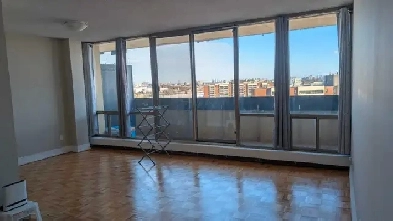 Accomodation Available in Shared Space Image# 1