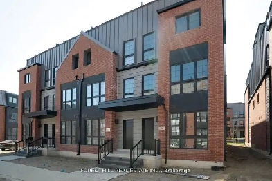 New TOWNHOME in Thornhill (End Unit & Roof Terrace!) Image# 1