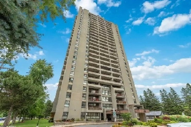 All-Inclusive 1-Bed Condo w/ River View | Steps to Transit Image# 4