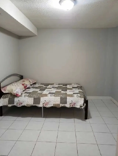 room for rent Image# 1