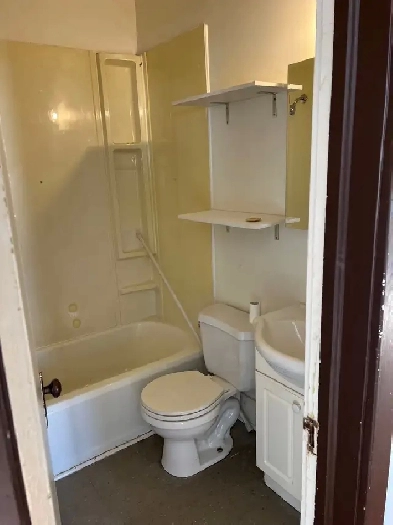 Two bedroom apartment available for rent Image# 5
