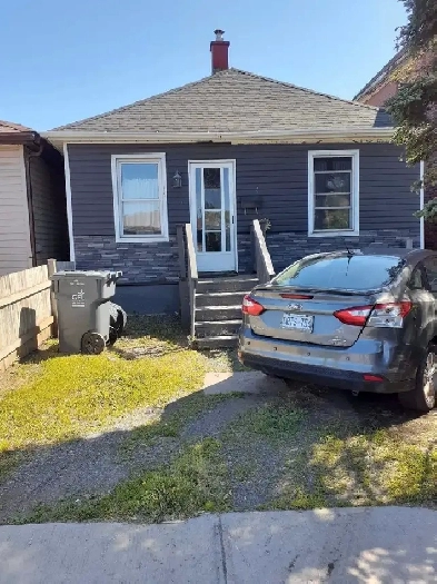 House for sale by owner Image# 1