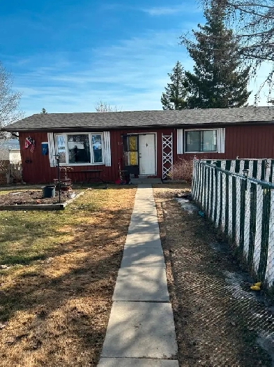 Room for rent in Parkland Village Image# 1