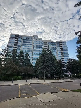 Fabulous Corner Unit With Balcony. Ensuite Laundry. New Laminate Image# 1