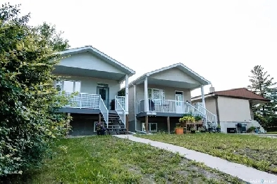 2710 Francis St - Inviting Bungalow Located In Arnhem Place Image# 4