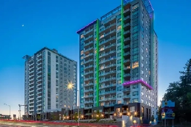 1 Bedroom   Den available, Fanshawe Park Road West, London Image# 1