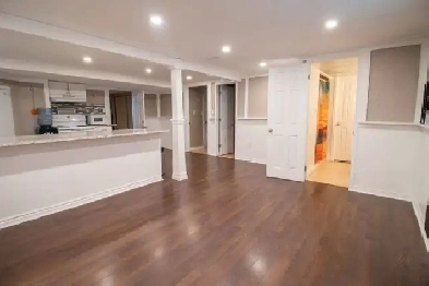 ALL INCLUSIVE BEAUTIFUL 1 BEDROOM UNIT IN THE NORTH END! Image# 1