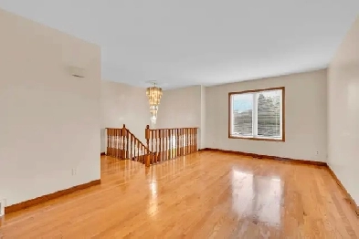 OPEN HOUSE SAT-SUN 2-4   2956 Alderbrook Dr. Image# 1