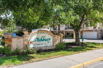 Fantastic 2 bed, 2 bath 1548 sqft. condo across from OK Lake! Image# 2