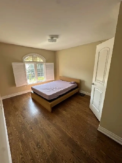 Two Bedrooms for rent Image# 1