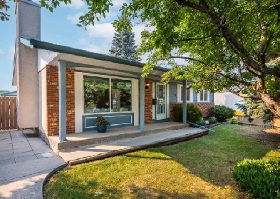 1096 SF Bungalow in St Vital - BACKING ON TO A PARK Image# 4