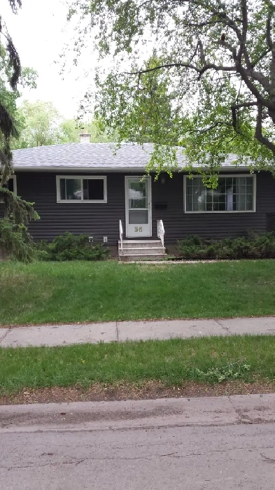 4 BEDROOM BUNGALOW NEAR UNIVERSITY-$2600.00-AVAILABLE SEPT. 1 Image# 1