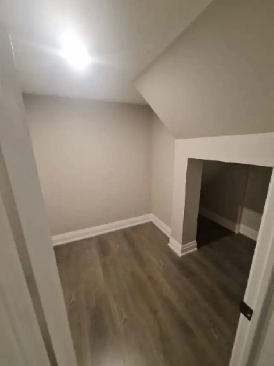 Basement for Rent Image# 7