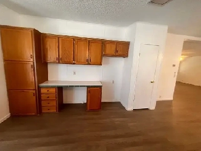 ROOMS FOR RENT NEAR UNIVERSITY OF CALGARY(3UPSTAIRS, 2DOWNSTAIRS Image# 16
