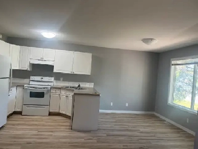 2 Bedroom Condo- Free First Month Image# 1