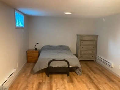 One Bdrm bsmt in Capilano Image# 7