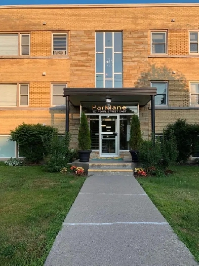 2 Bedroom Condo-Brockville. Ontario Image# 12