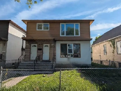 Spacious Updated 3BR w/Garage Image# 6