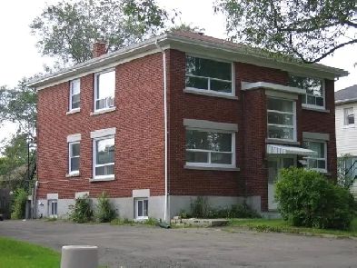3-Bedroom Apartment - Heron Park Image# 5