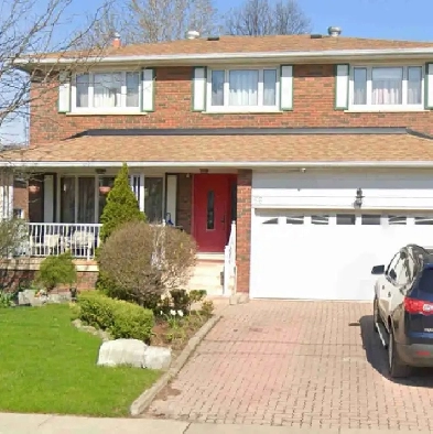 Furnished Rooms for rent close to seneca newnham college Image# 1