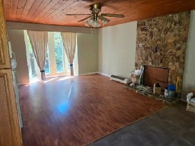 House For Rent On 2 Acres In Aldergrove/Langley Image# 1