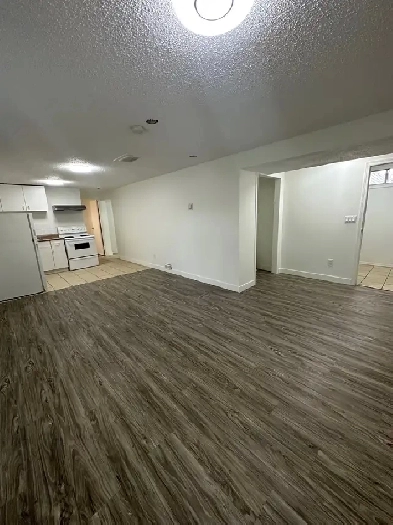 2 Bedroom Basement Marlborough NE Image# 3