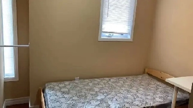 Rooms for Rent| Ensuite Bathroom| Near York University Image# 8