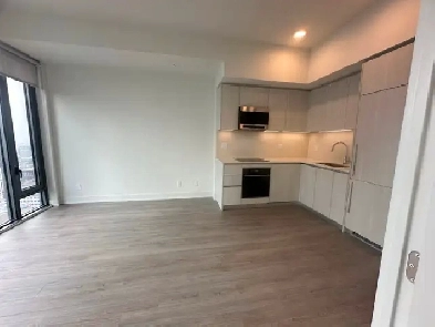2b1b for rent in luxury Bloor-Yonge condo Image# 6