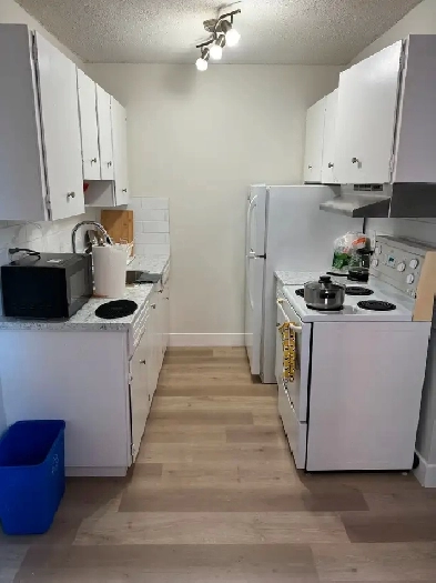 Affordable Furnished Private Room in Calgary Image# 1