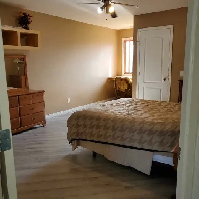 Langdon - Private Room with Attached Living Room Image# 1